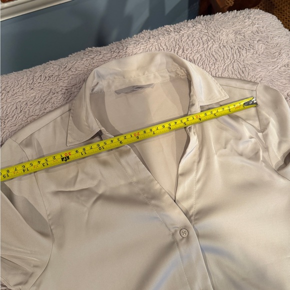 Silky Cream Button-Down H&M Silk Women's Blouse - Picture 5 of 7